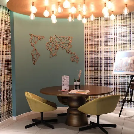 ホテル メルキュール カイザーホフ シティ センター 4*