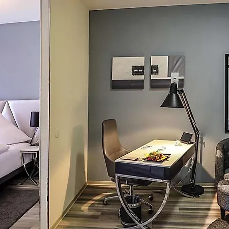 Mercure Kaiserhof Center 4*