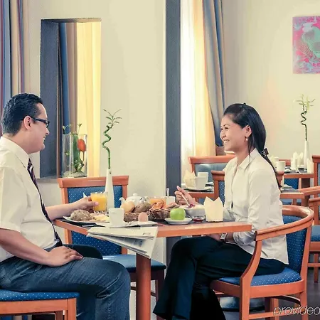 Hotel Mercure Kaiserhof Center 4*