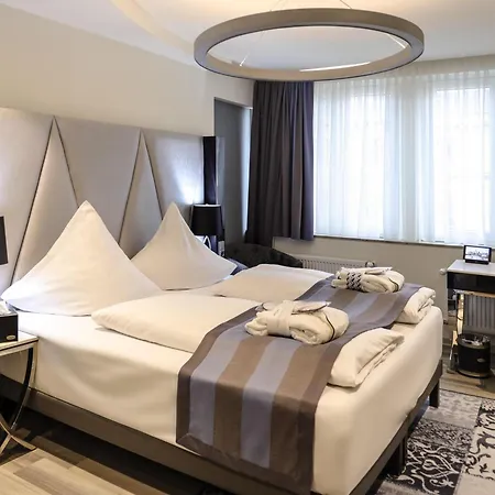 Mercure Kaiserhof Center 4*